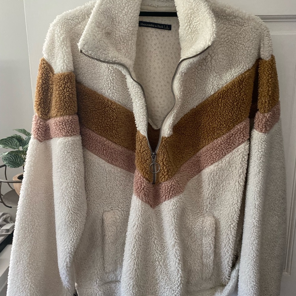 Abercrombie and Fitch half zip retro Sherpa